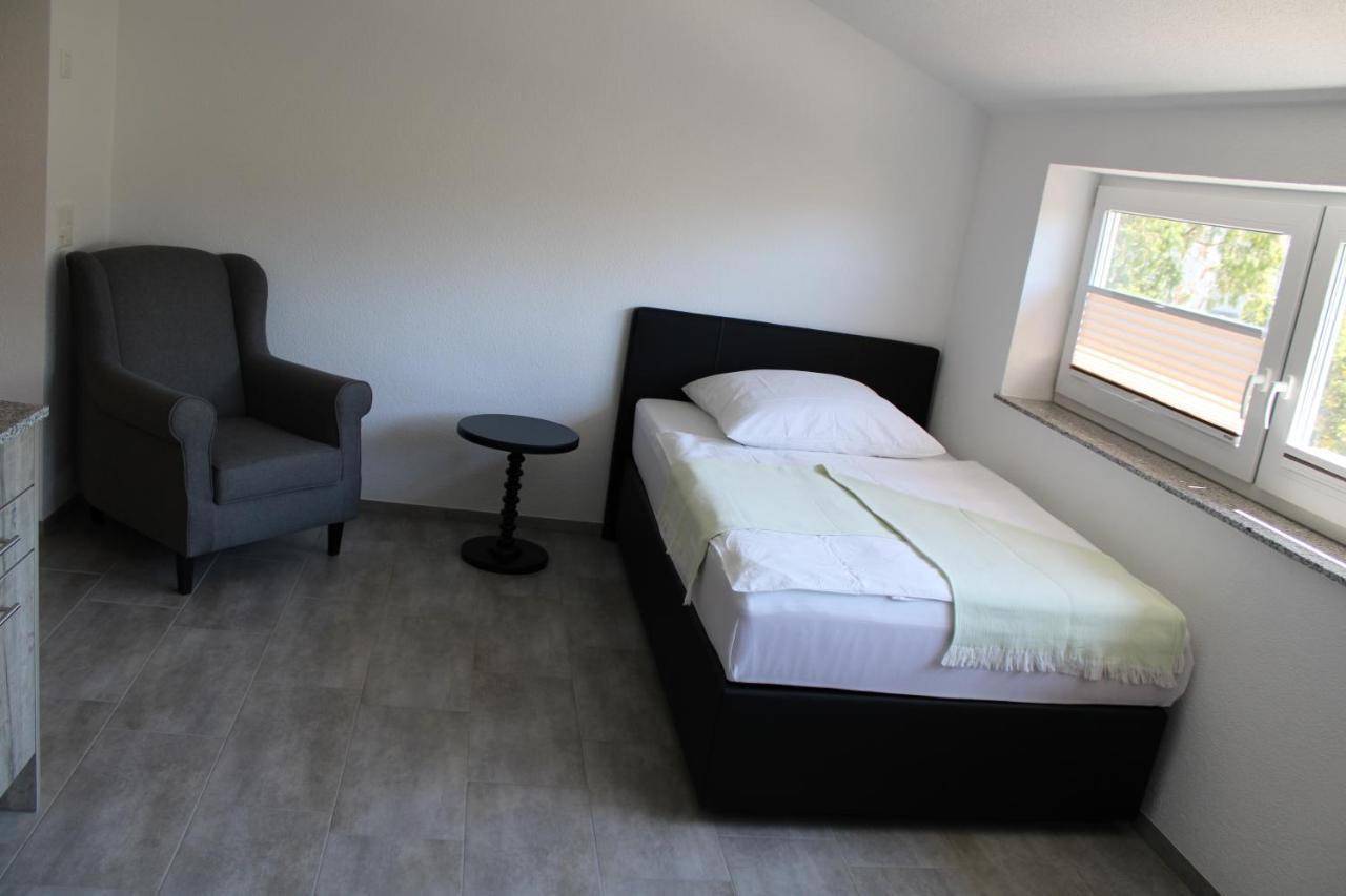 Business Apartment Turgi Exteriör bild